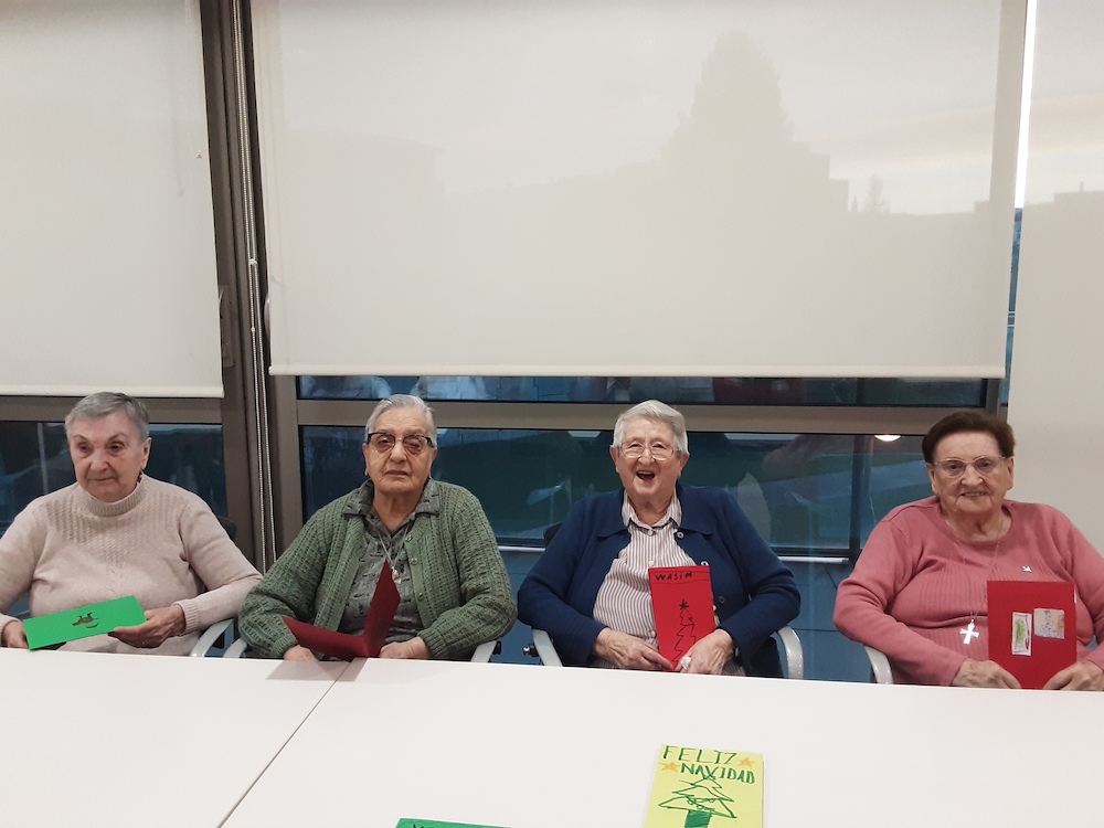 Felicitaciones del colegio de Mendillorri 1 - Nuestros mayores responden con cariño a las felicitaciones del colegio de Mendillorri