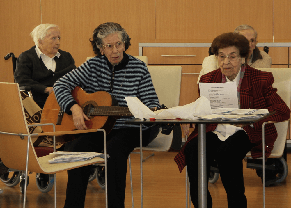 mapuy2 - ”Con mi música quiero transmitir alegría, me hace feliz, la alegría que doy a los demás repercute en mí” Mª Puy Mendía