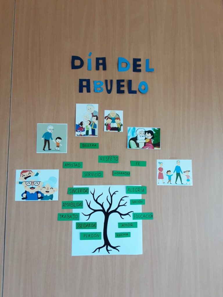 116163815 3220718701308780 2112084941603523235 o - Celebramos el Día de los Abuelos