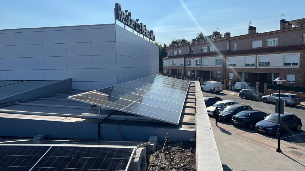 Instalacion RBA - Residencia Beloso Alto apuesta por la energía fotovoltaica
