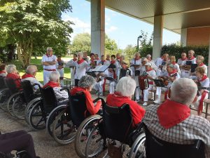 RONDALLA YOAR 1 - ¡Fiestas de San Fermín en Residencia Beloso Alto: una celebración inolvidable!