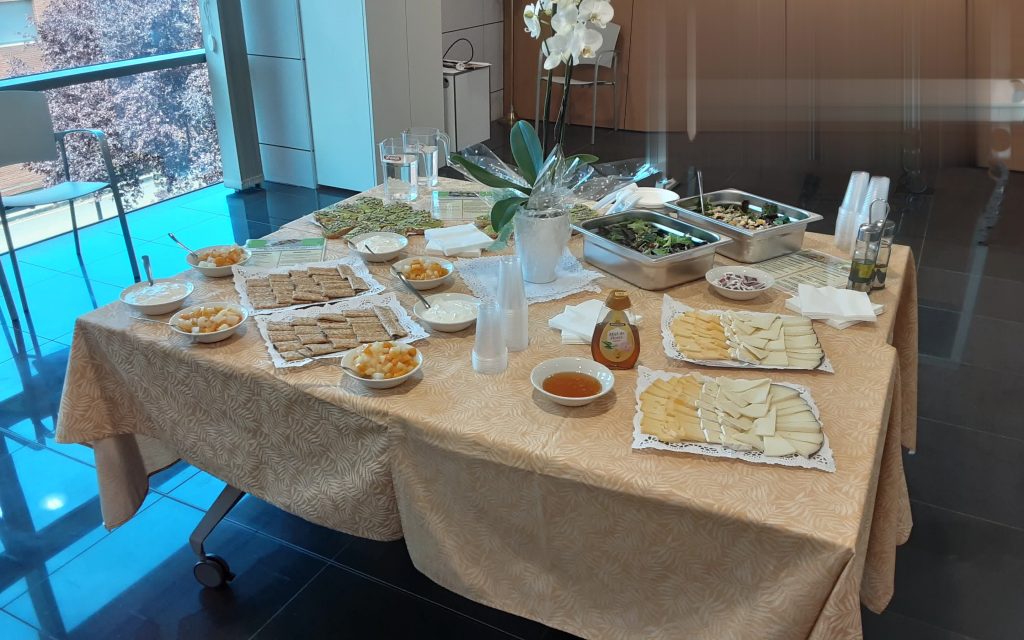 20250430 143502 1 - Dulce y saludable: así fue nuestro 4.º almuerzo saludable del año en Beloso Alto