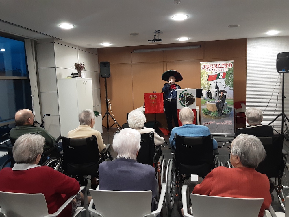 20251215_173420 20251215 173420 - ¡Tarde de gala y tradición! Éxito total en el Concierto Navideño de Mariachi con Joselito